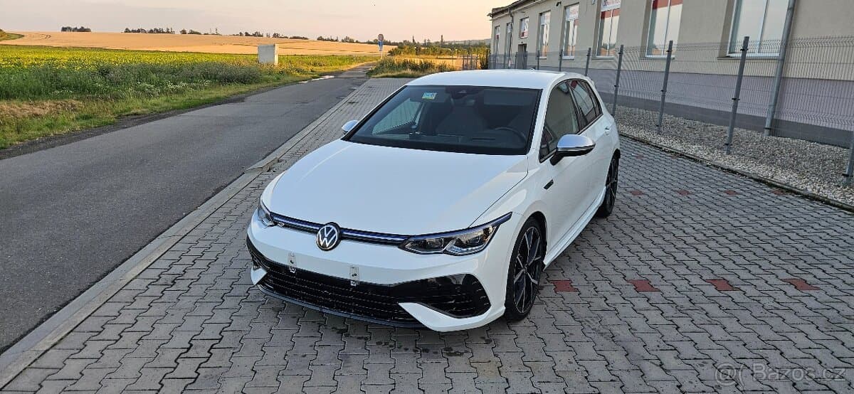 2021 Volkswagen GOLF