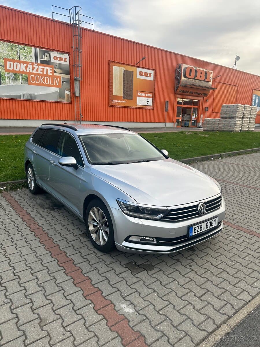2015 Volkswagen PASSAT