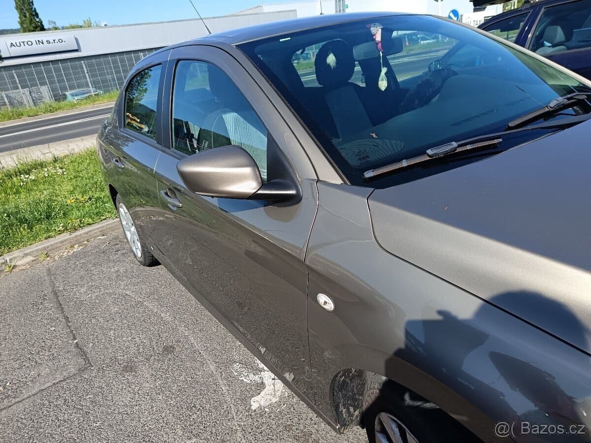 Peugeot 301