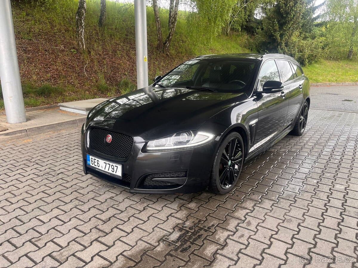 2015 Jaguar XF