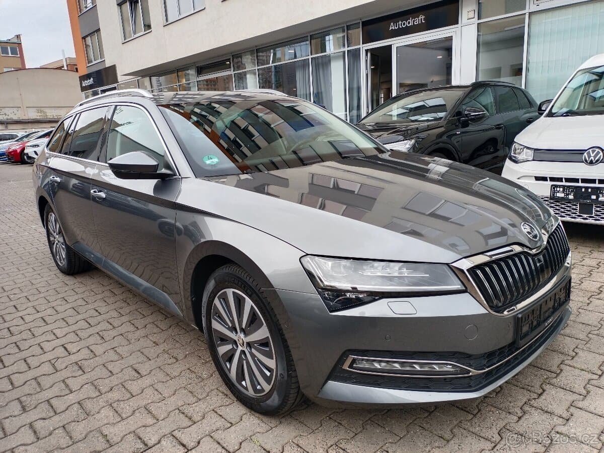 2023 Škoda SUPERB