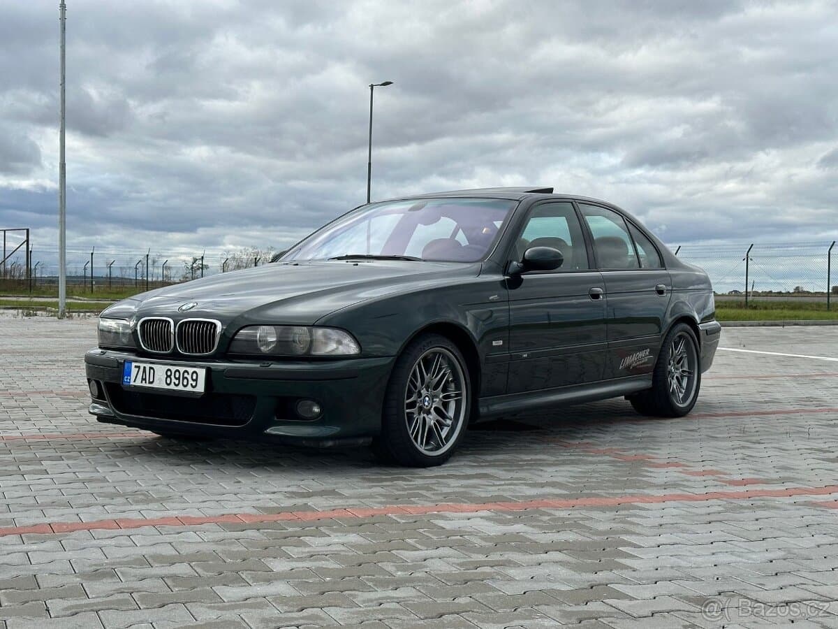 2000 BMW M5