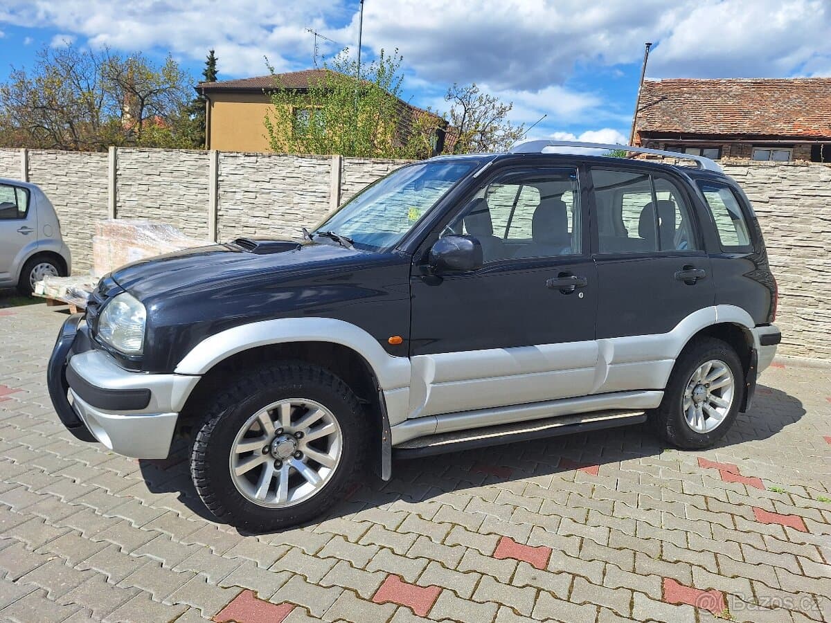 2004 Suzuki GRAND