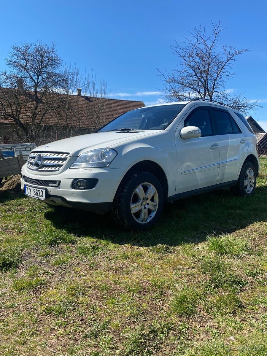 2009 Mercedes-Benz M-CLASS