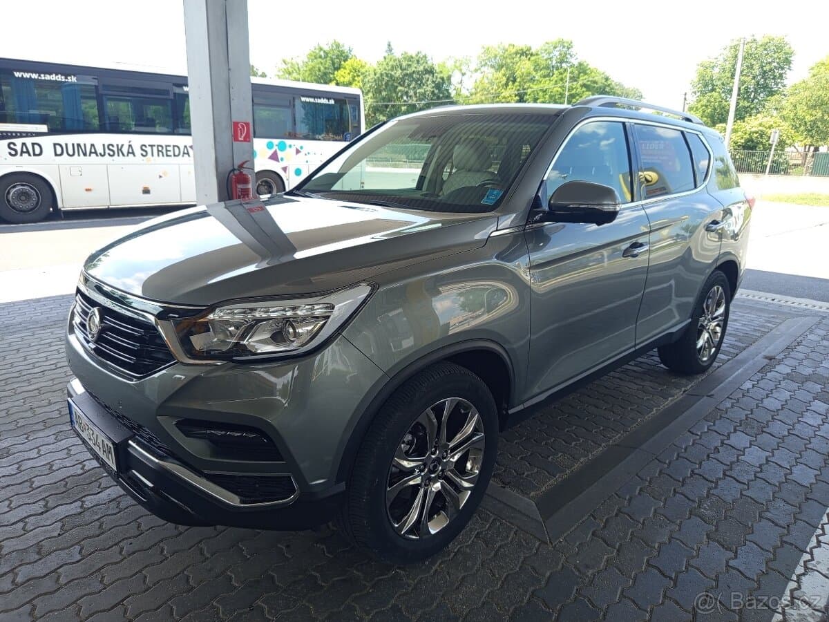 2018 SsangYong REXTON
