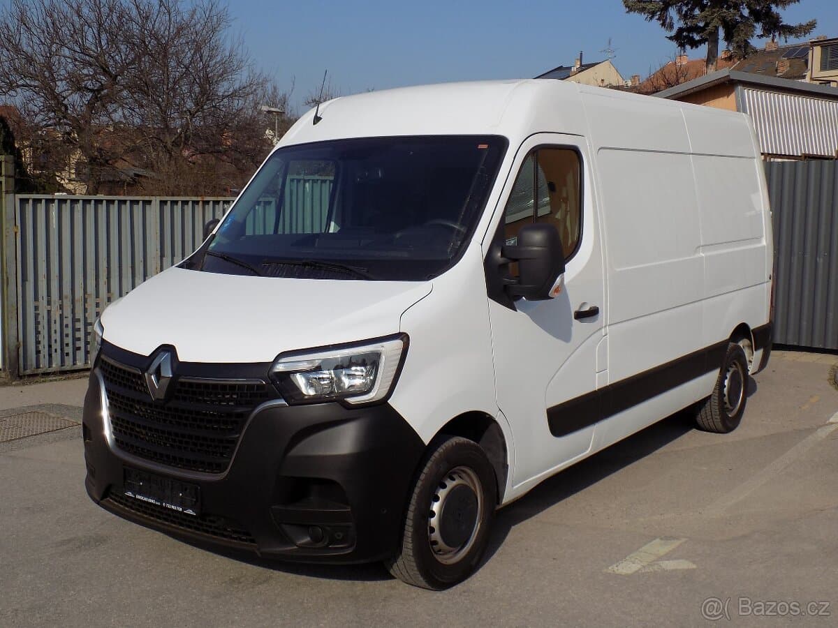 2022 Renault MASTER
