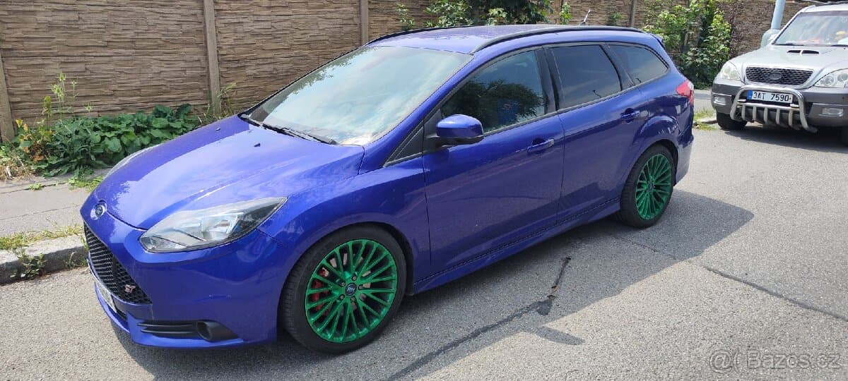 2013 Ford FOCUS