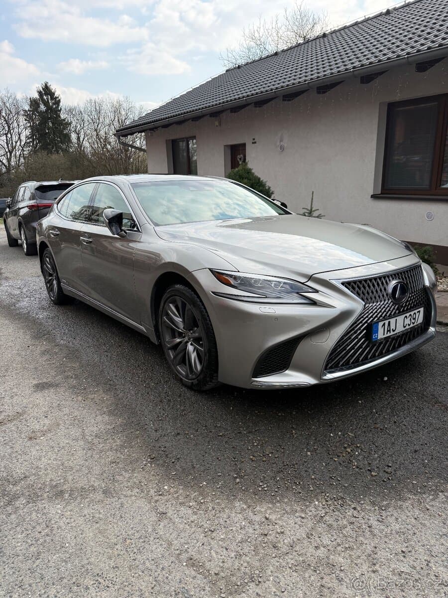 2019 Lexus LS