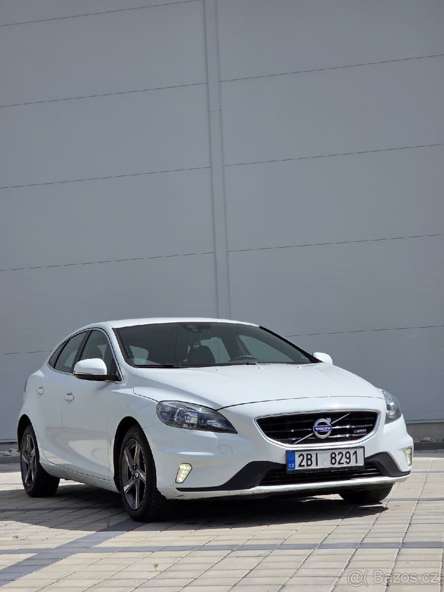 2014 Volvo V40
