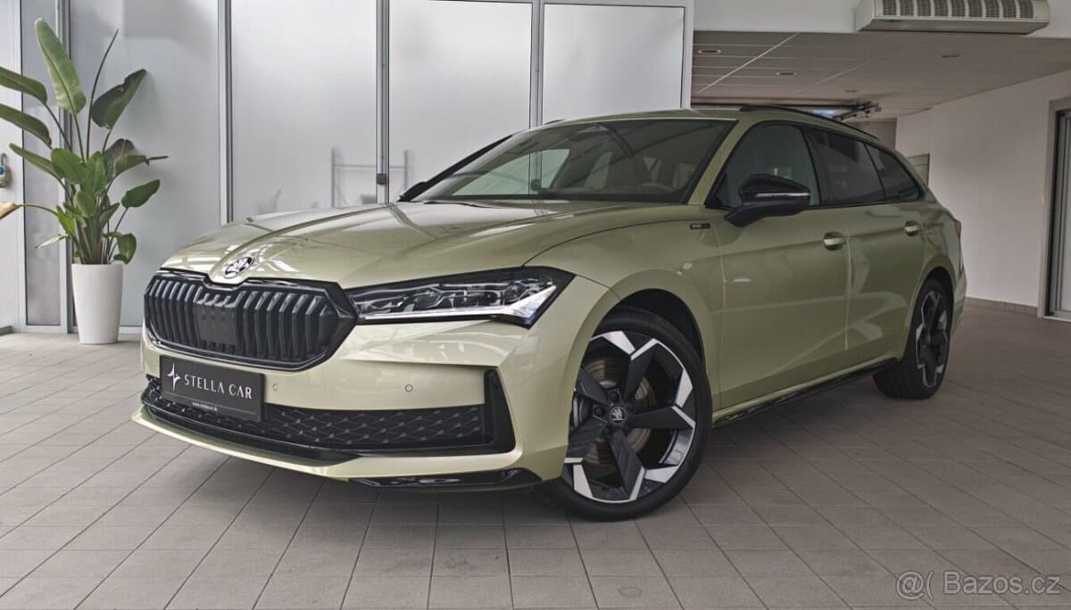2025 Škoda SUPERB