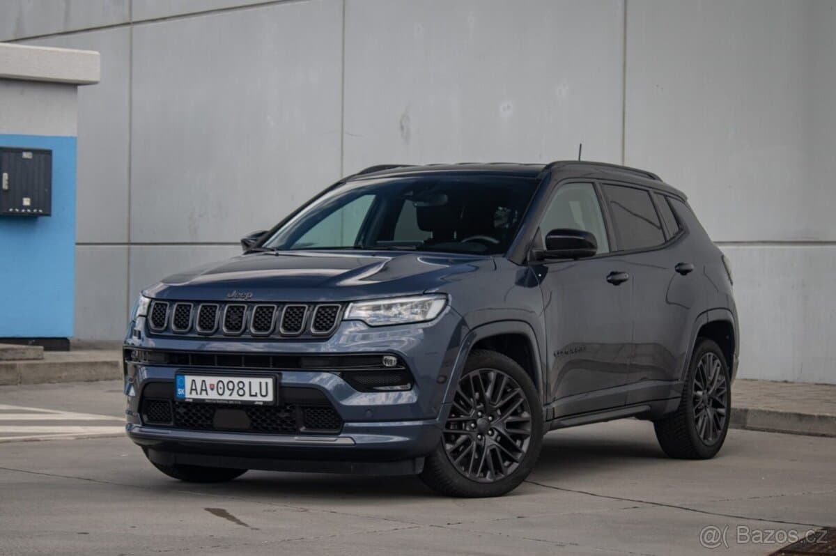 2022 Jeep COMPASS