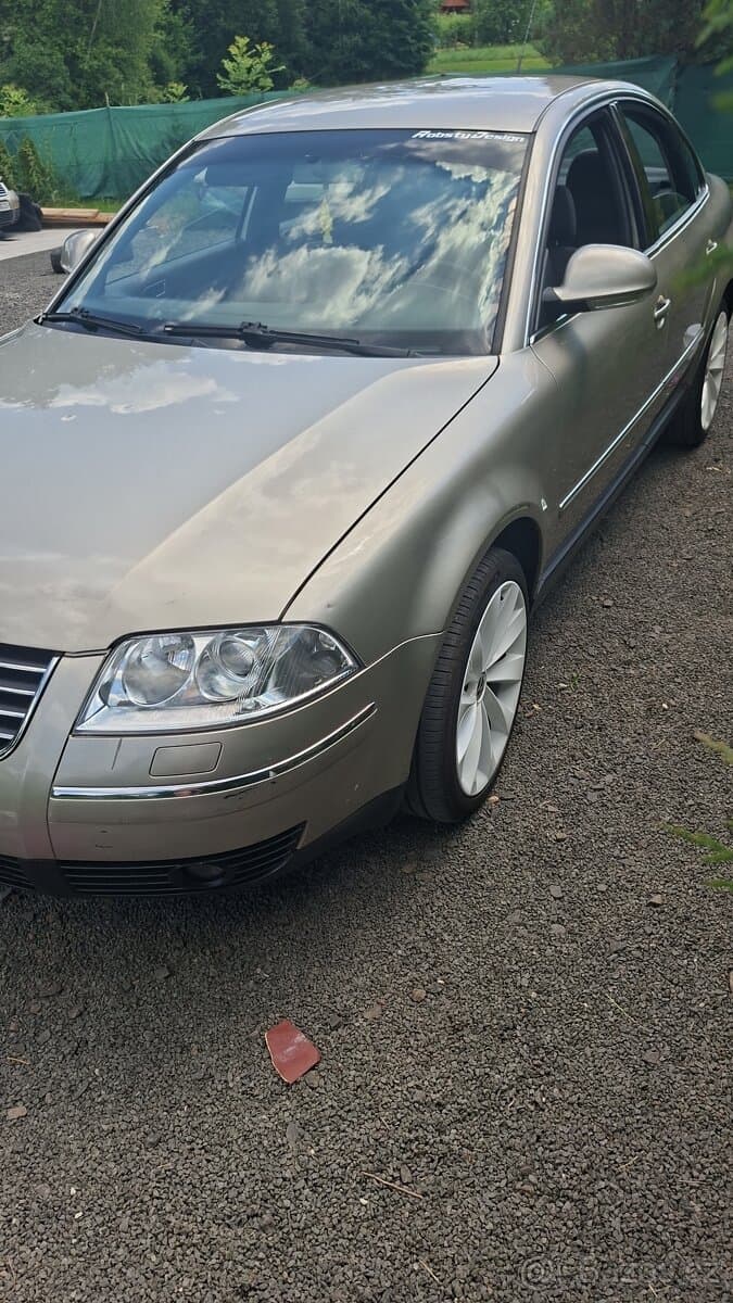 2005 Volkswagen PASSAT
