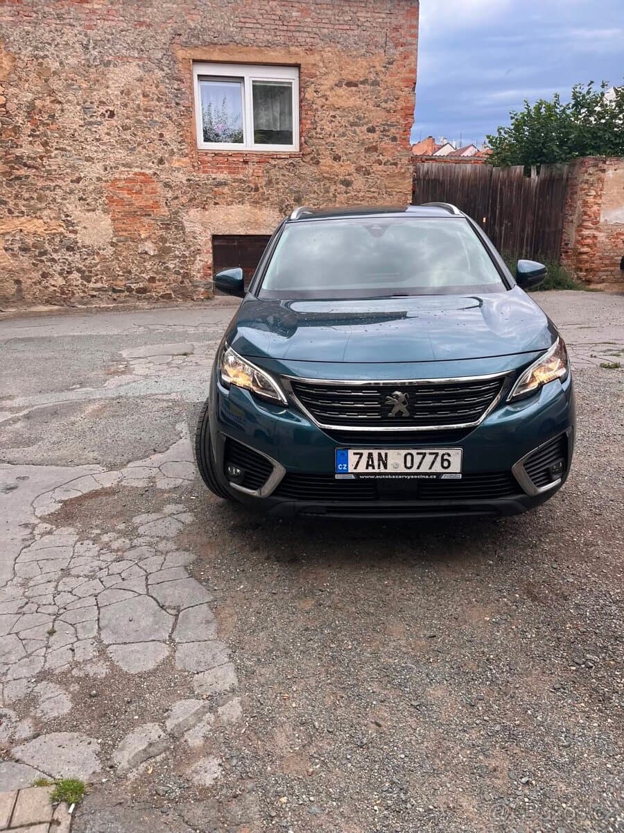 2019 Peugeot 5008