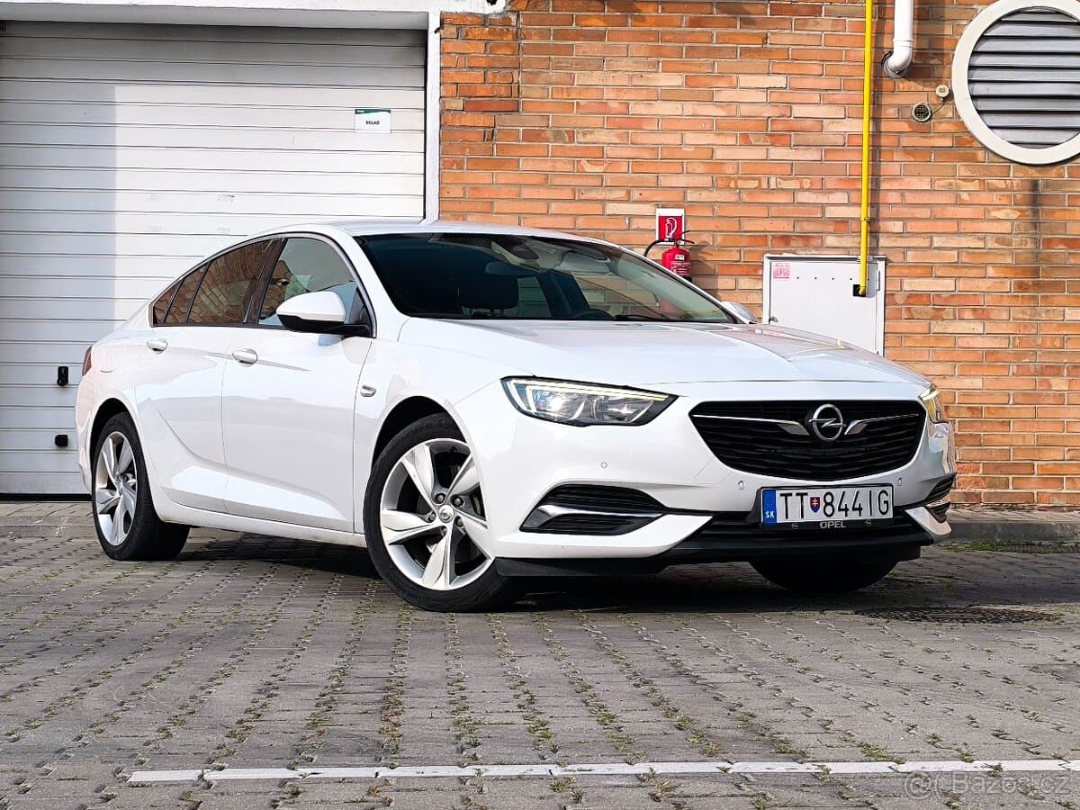 2018 Opel INSIGNIA