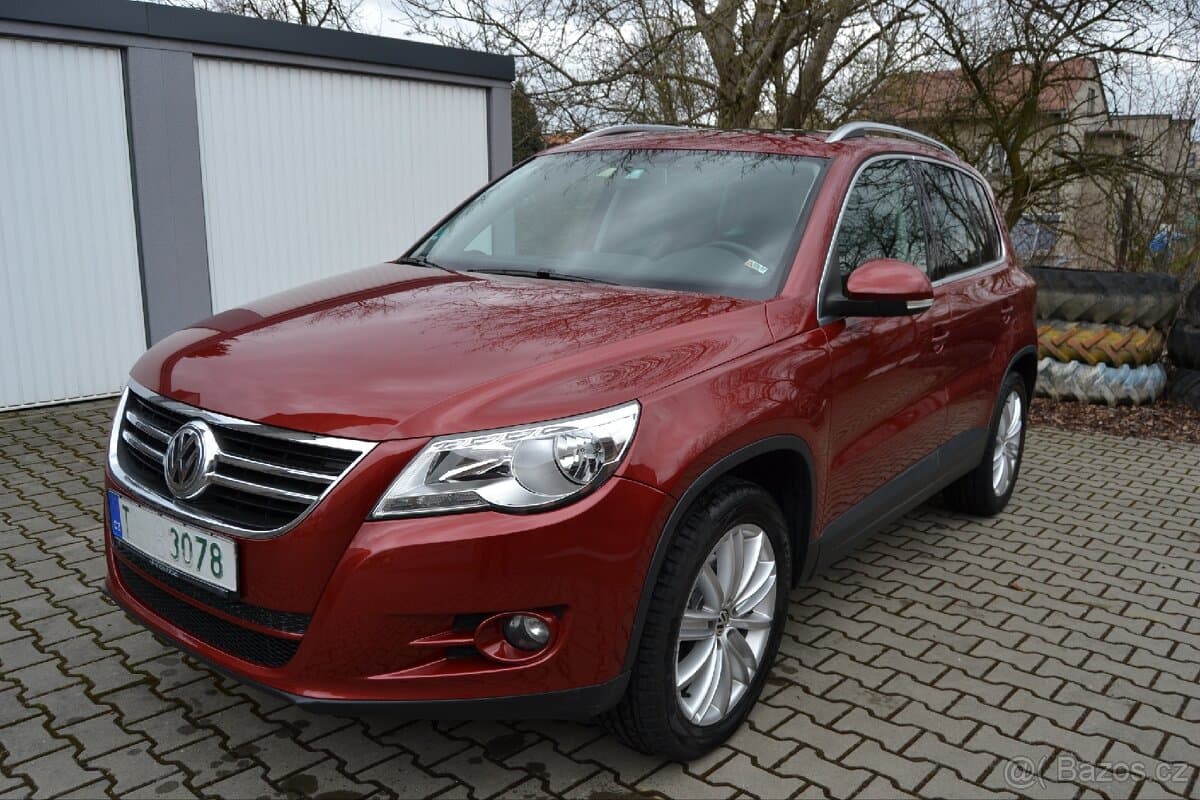 2011 Volkswagen TIGUAN
