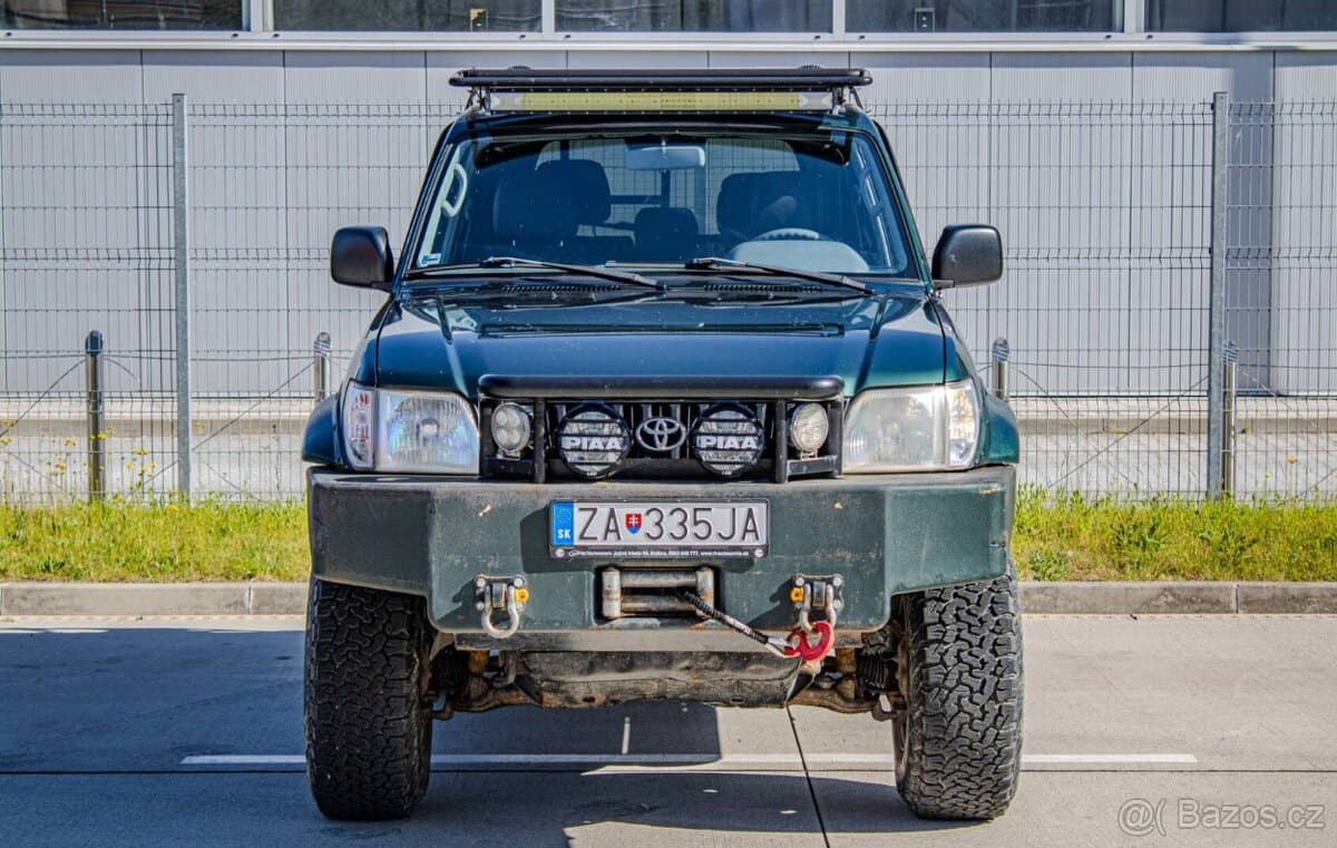 2000 Toyota LAND CRUISER