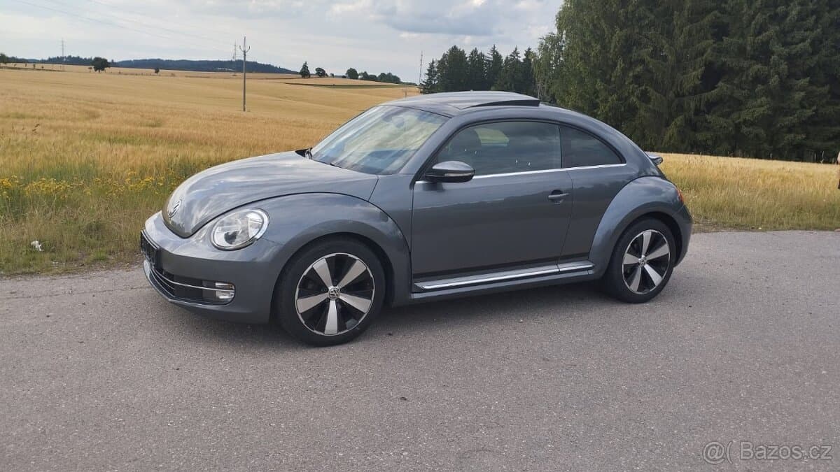 2014 Volkswagen BEETLE
