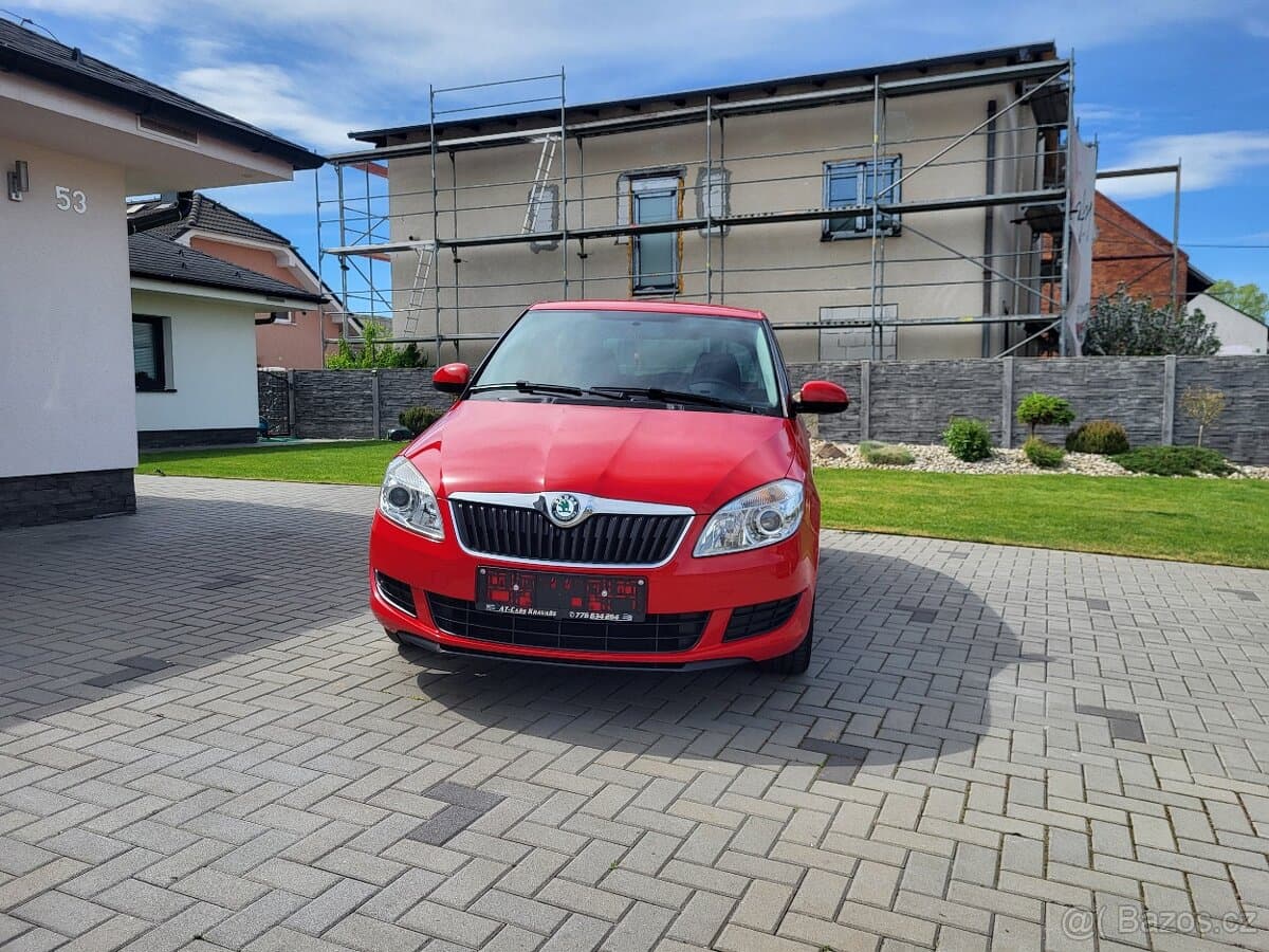 2011 Škoda FABIA