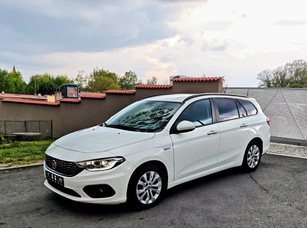 2017 Fiat TIPO