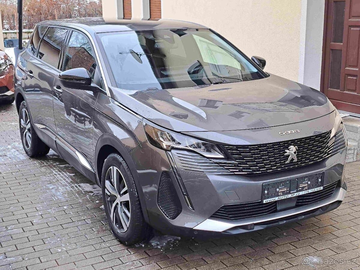2022 Peugeot 5008