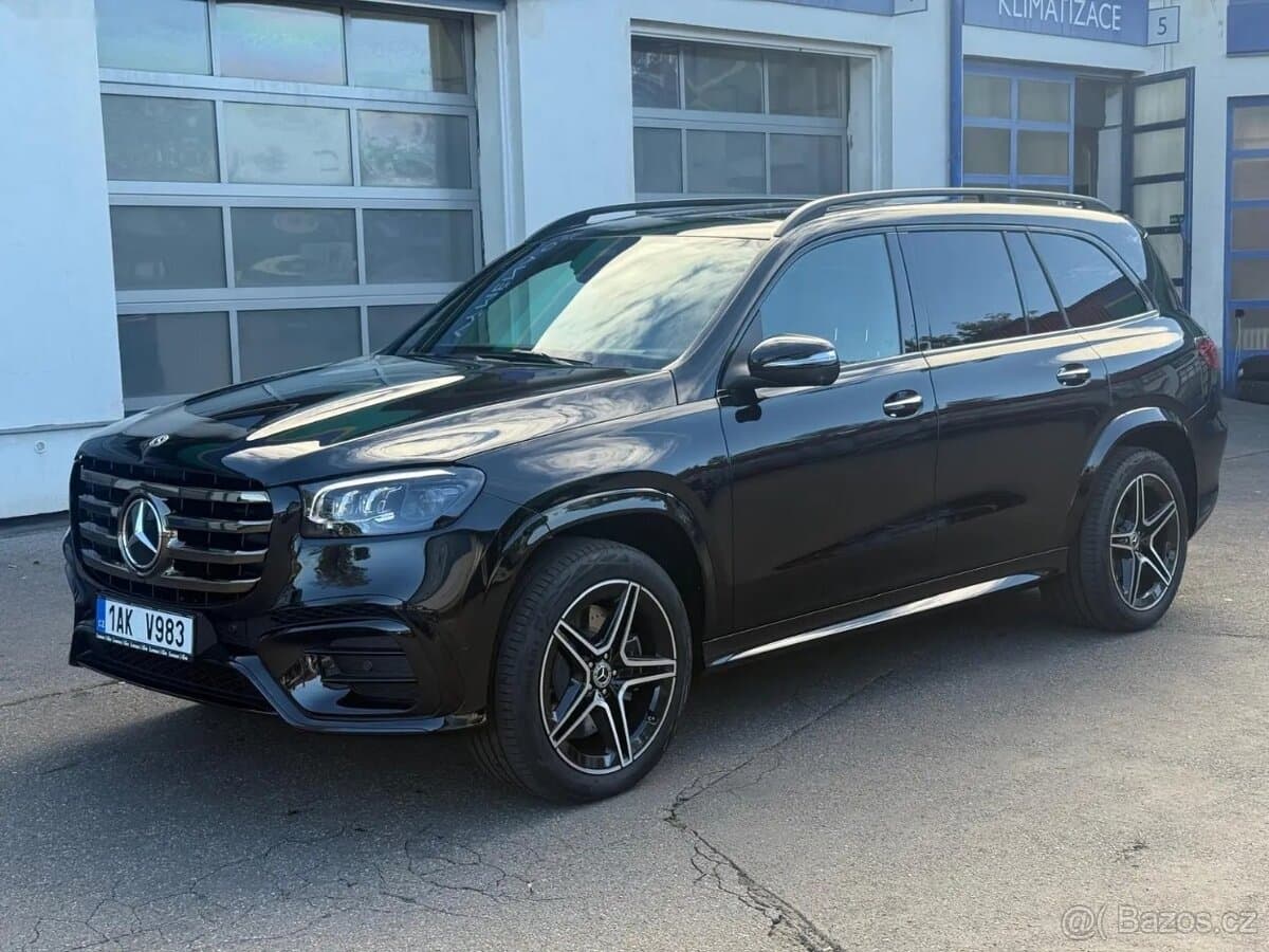 2025 Mercedes-Benz GL