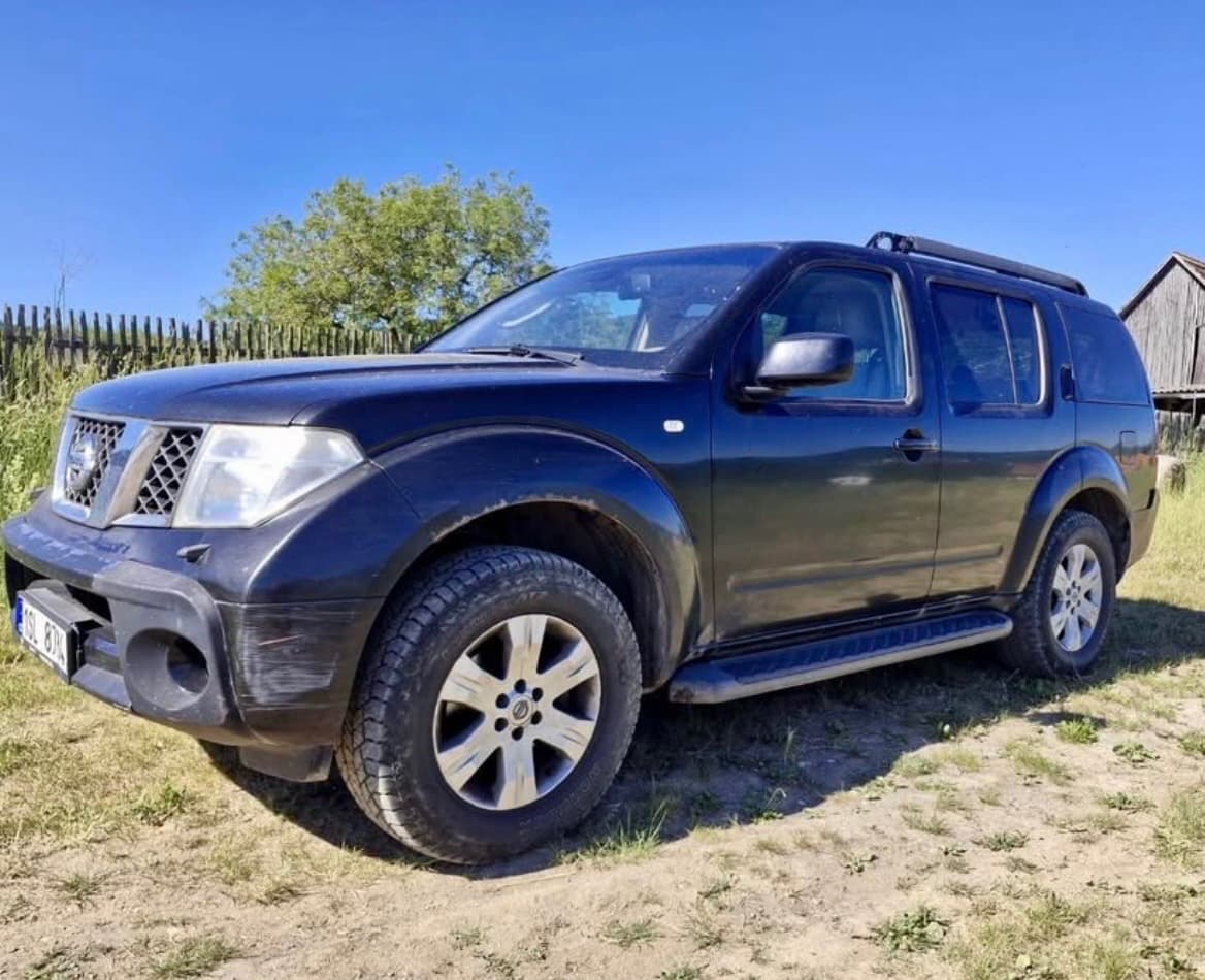 Nissan PATHFINDER