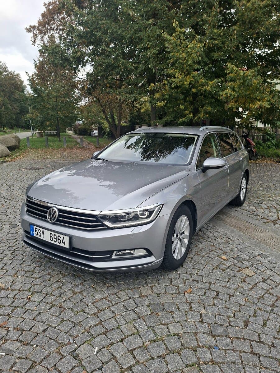 2018 Volkswagen PASSAT