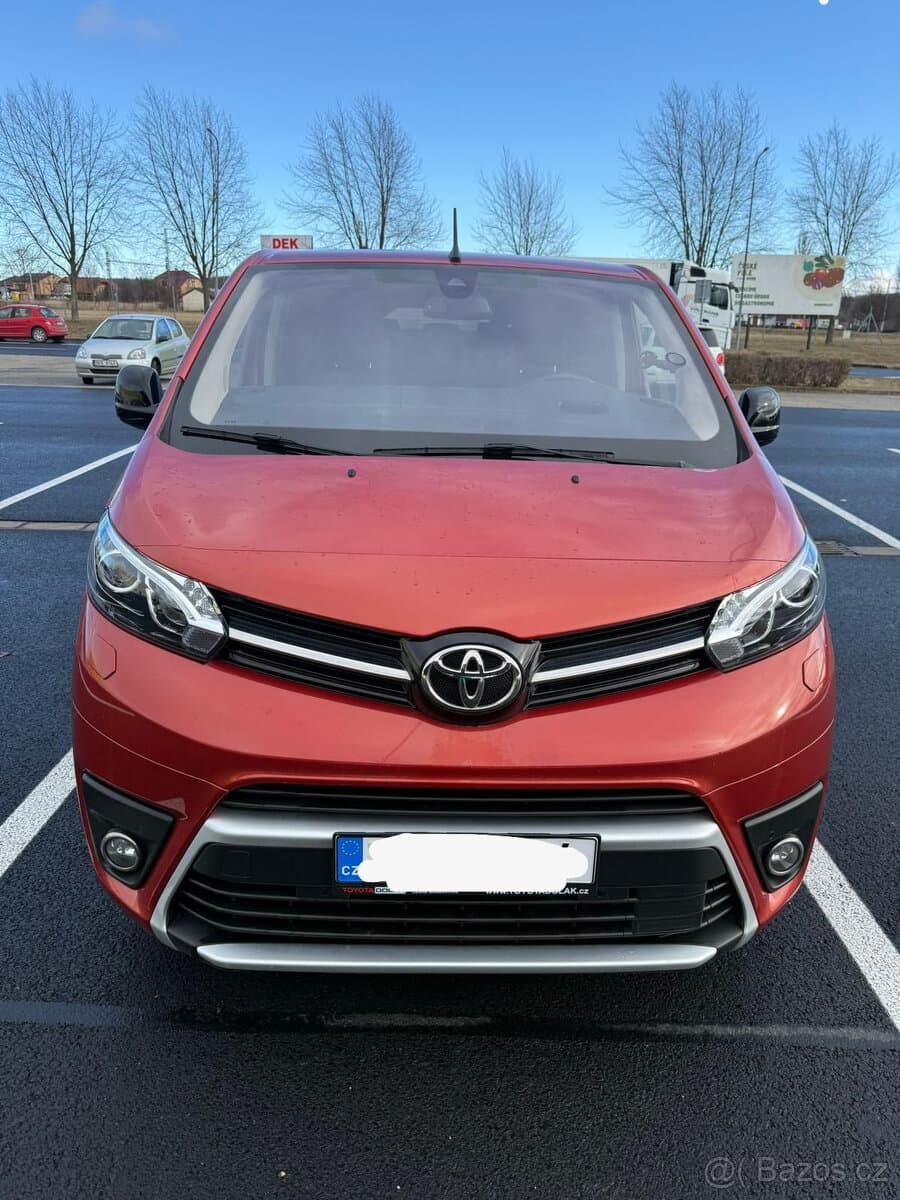 2022 Toyota PROACE
