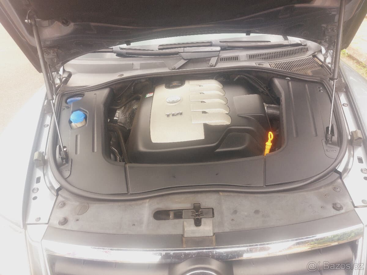 2004 Volkswagen TOUAREG