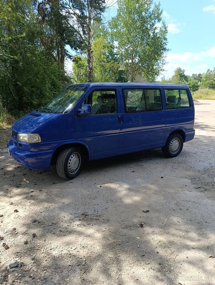 2001 Volkswagen MULTIVAN