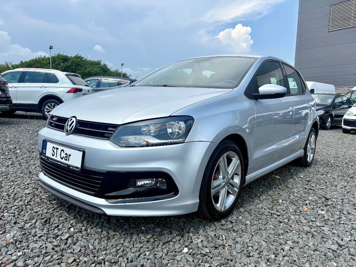 2012 Volkswagen POLO