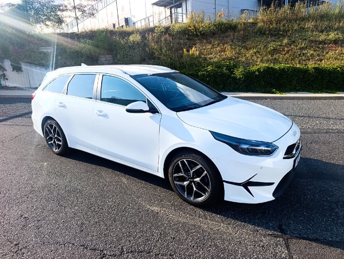 2025 Kia PROCEED