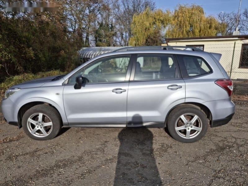 2016 Subaru FORESTER
