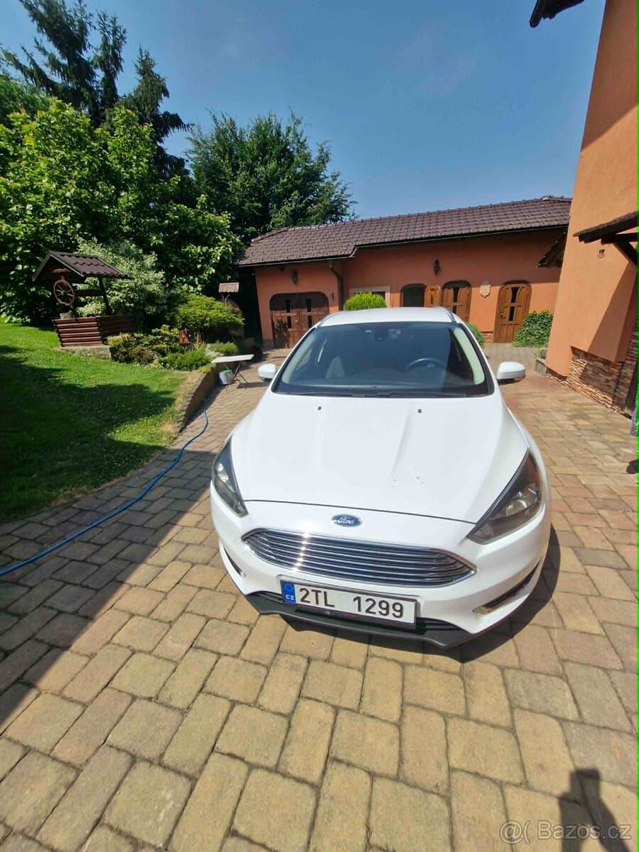 2016 Ford FOCUS