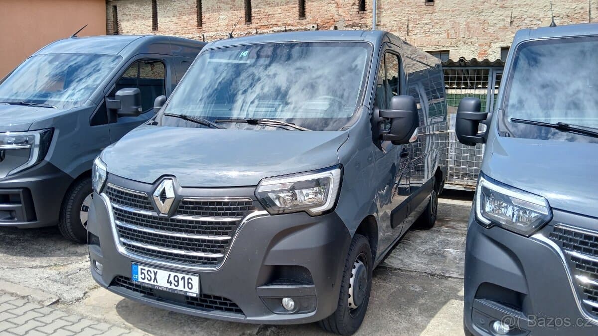2022 Renault MASTER