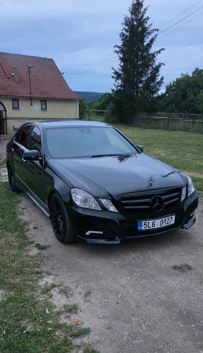 2009 Mercedes-Benz OSTATNÍ