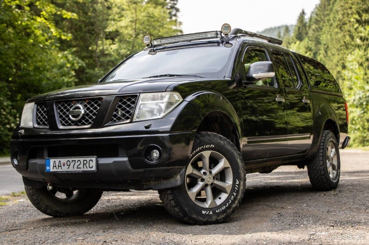 2009 Nissan NAVARA