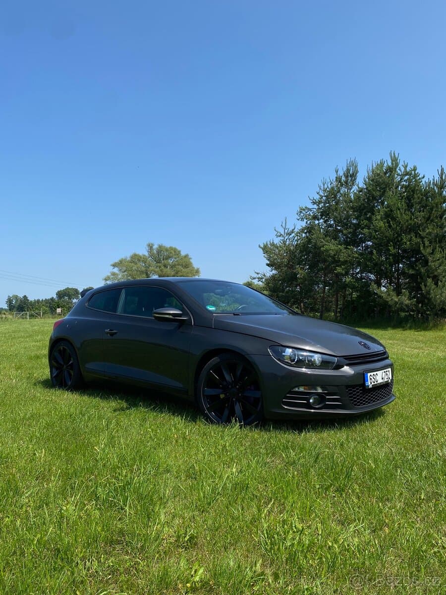 2010 Volkswagen SCIROCCO