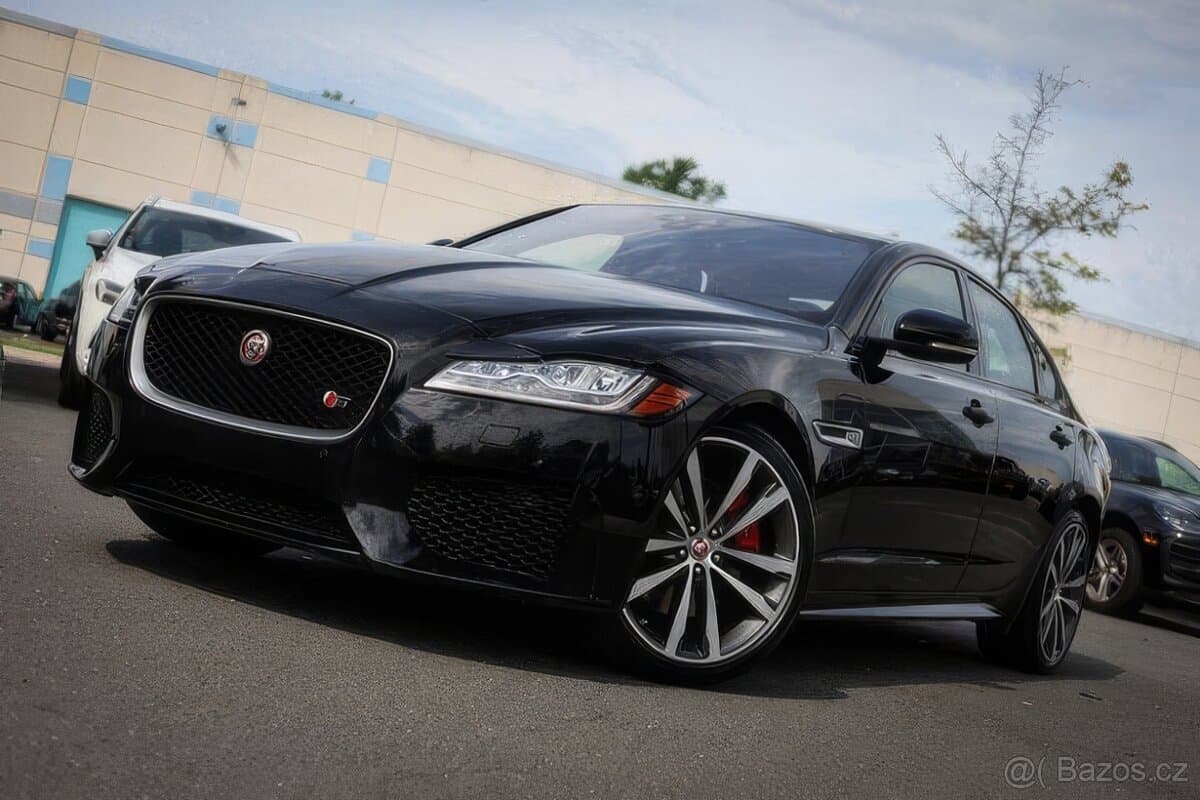 2018 Jaguar XF