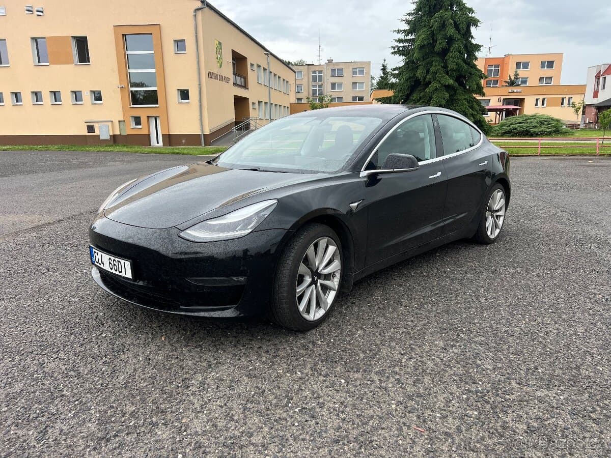 2019 Tesla MODEL 3