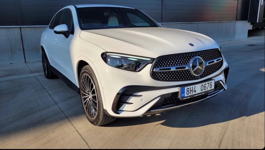 2023 Mercedes-Benz GLC