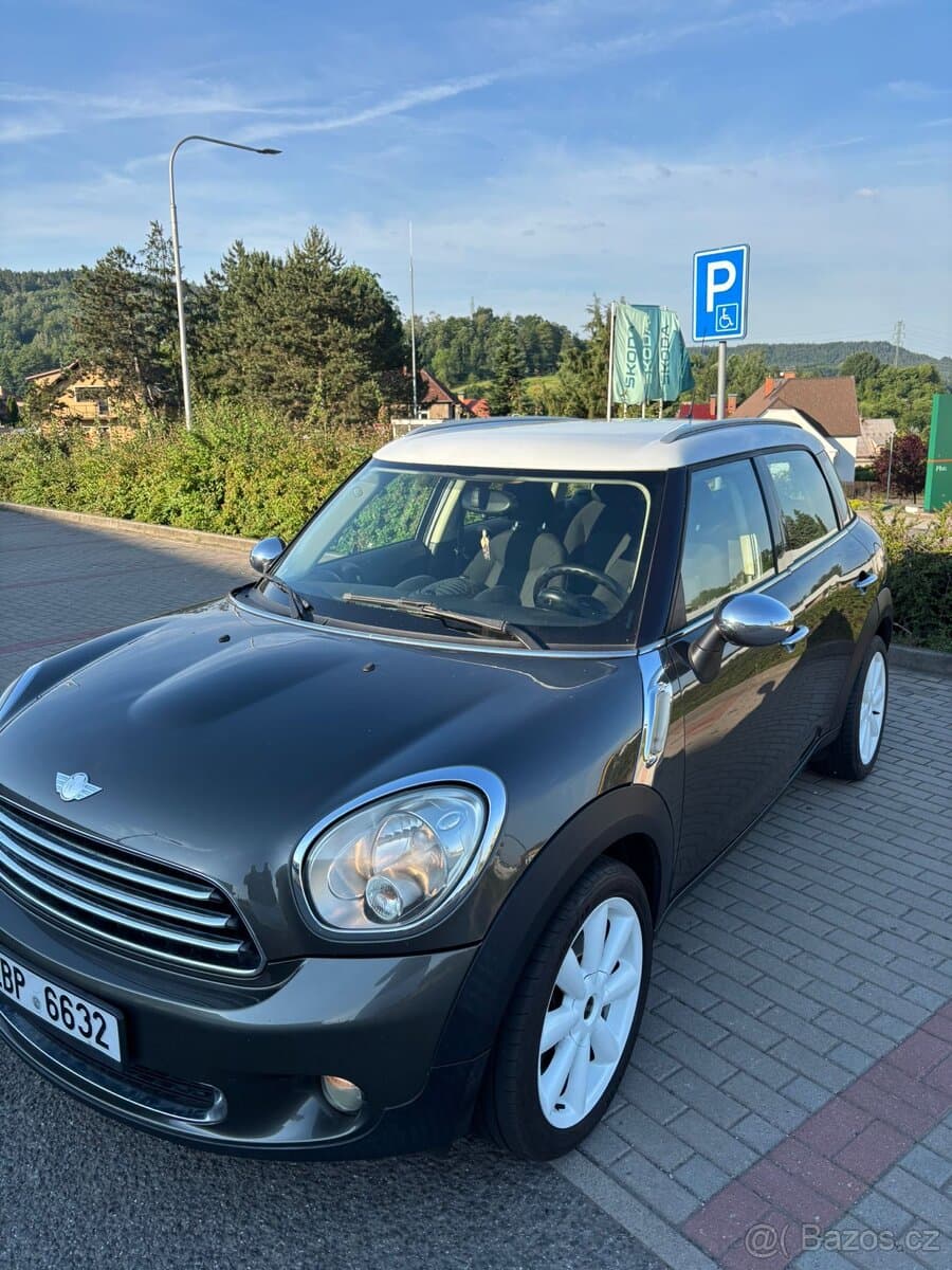 2010 Mini COUNTRYMAN