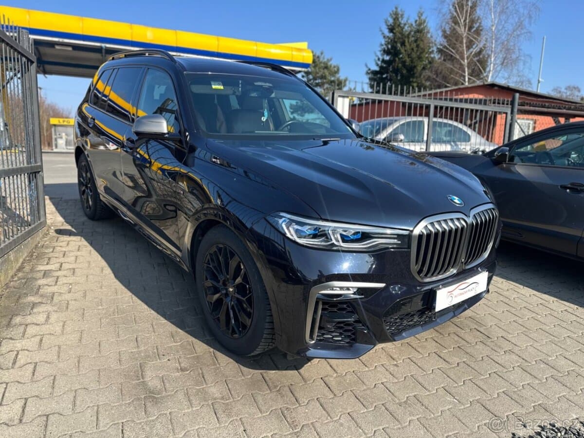 2021 BMW X7