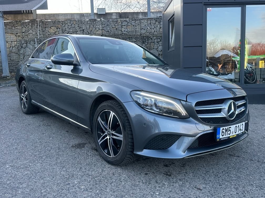2019 Mercedes-Benz OSTATNÍ