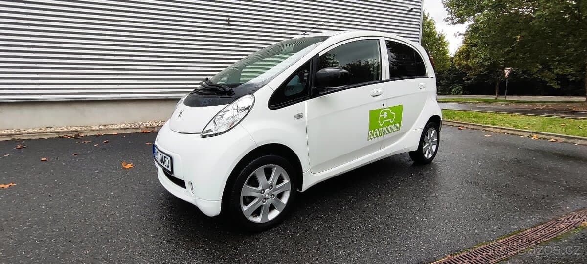 2015 Peugeot ION
