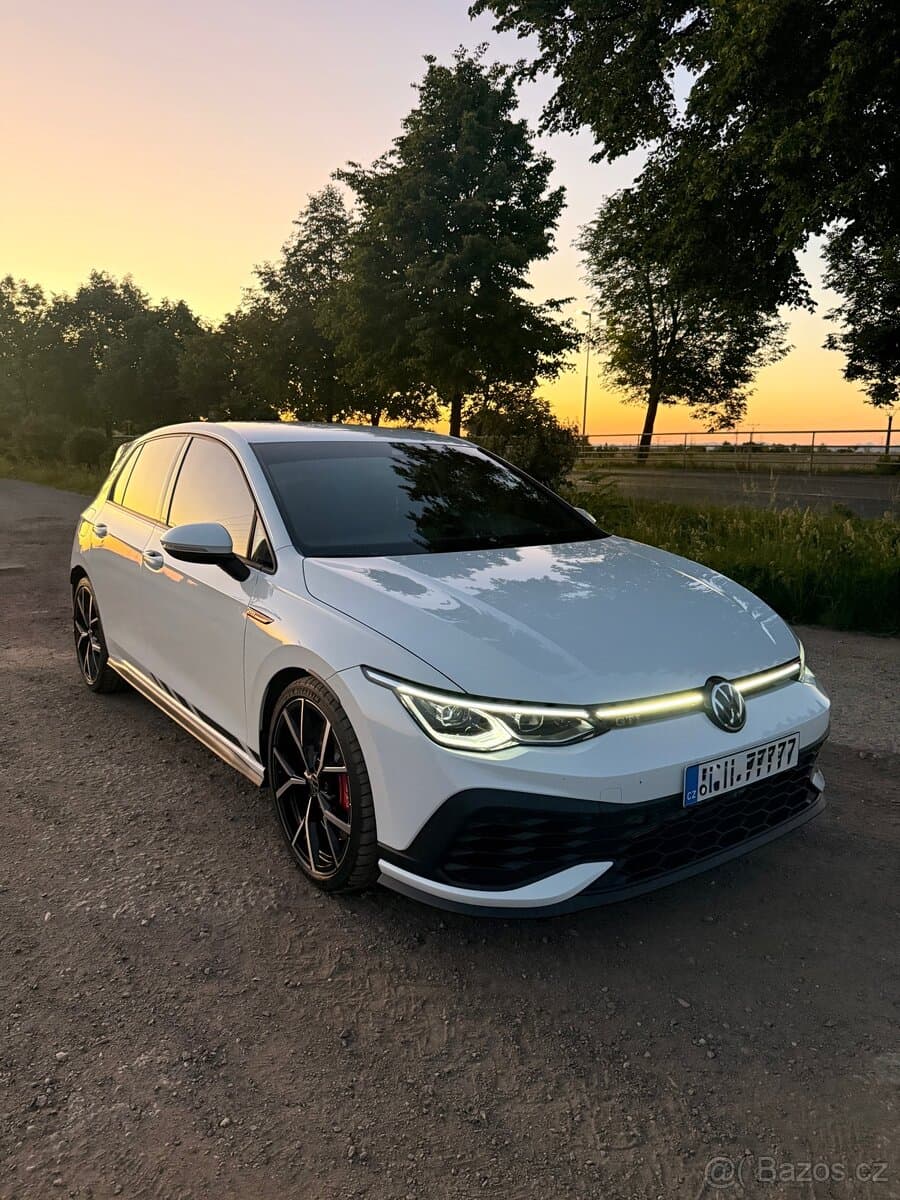 2023 Volkswagen GOLF