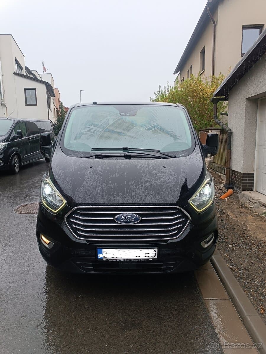 2019 Ford TOURNEO