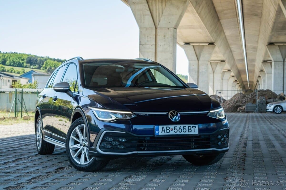 2022 Volkswagen GOLF