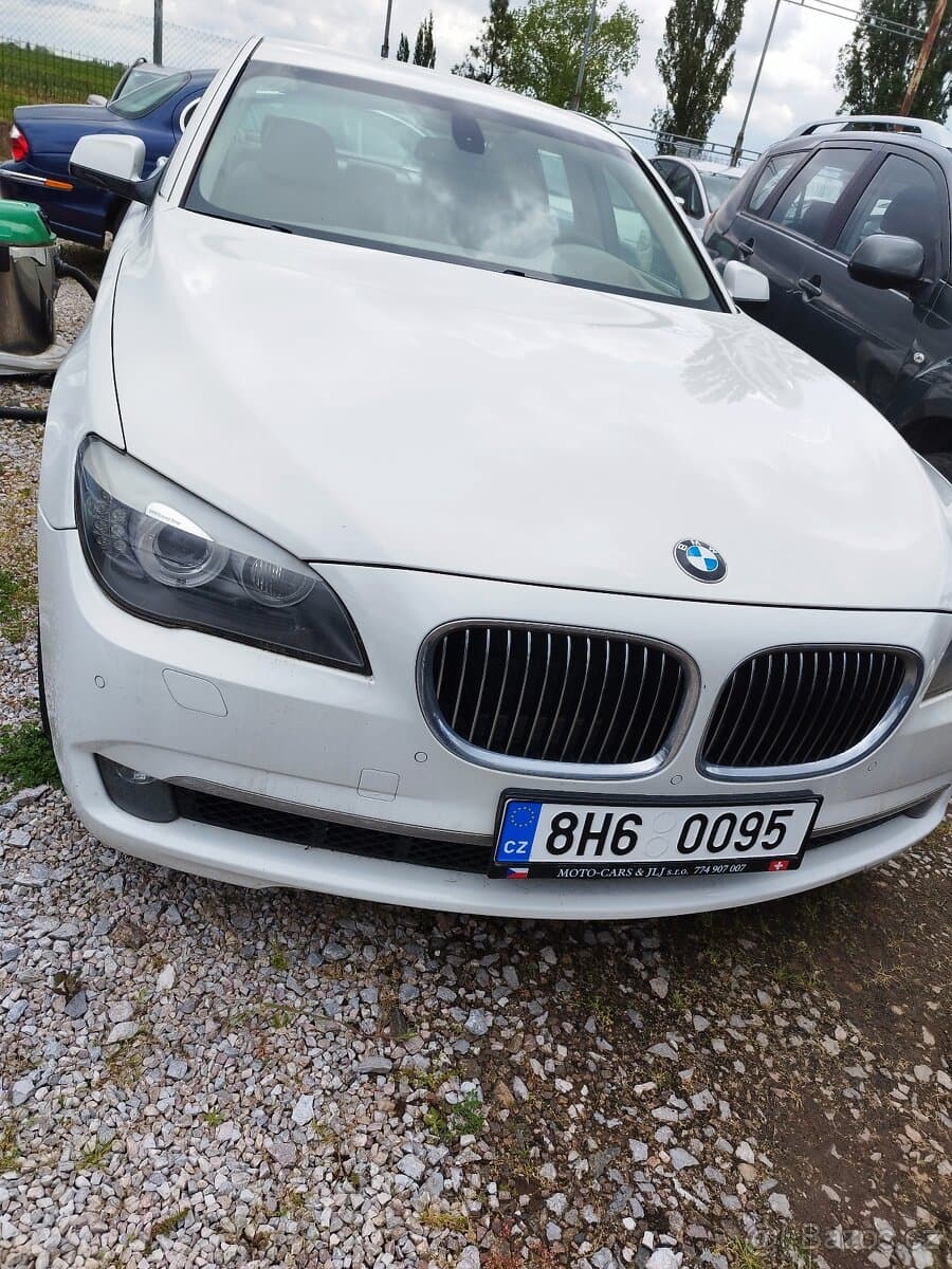2011 BMW 7-SERIES