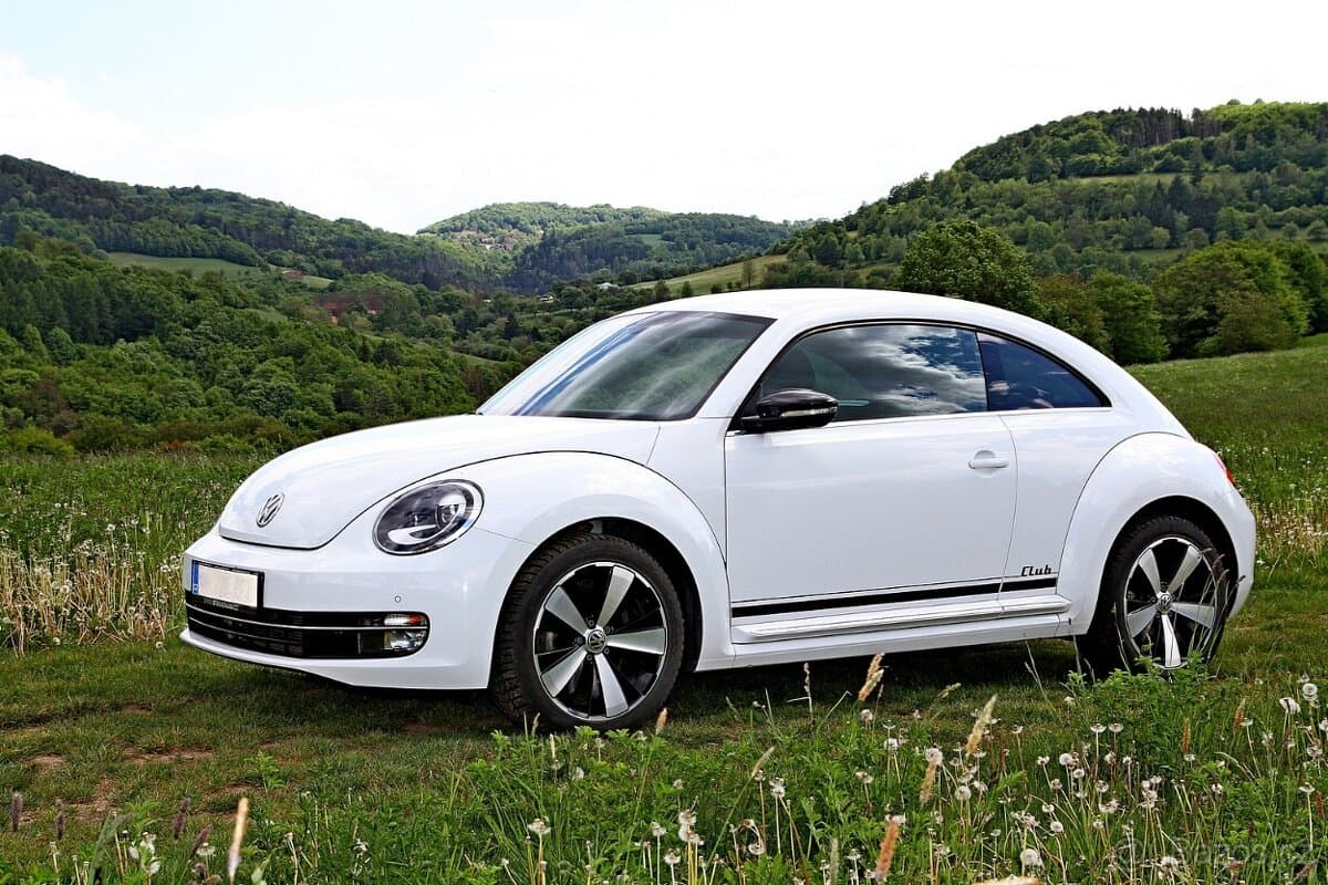2016 Volkswagen BEETLE